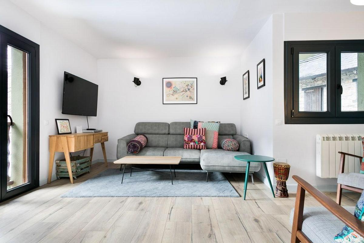 Luderna - Apartamento Espiargo Garós Buitenkant foto